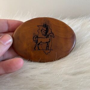 Vintage wooden belt buckle Illinois State Horse Engraving